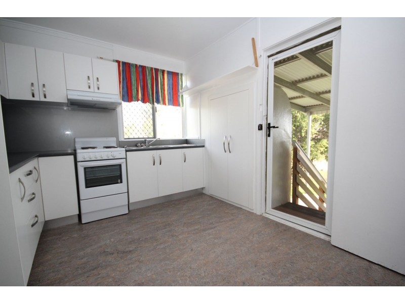 28 Gordon Avenue, Darra QLD 4076