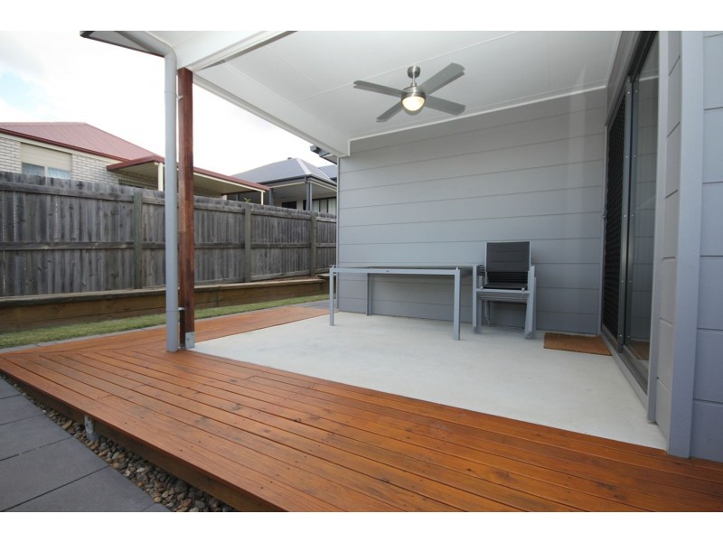 4 McGregor Place, Springfield Lakes QLD 4300