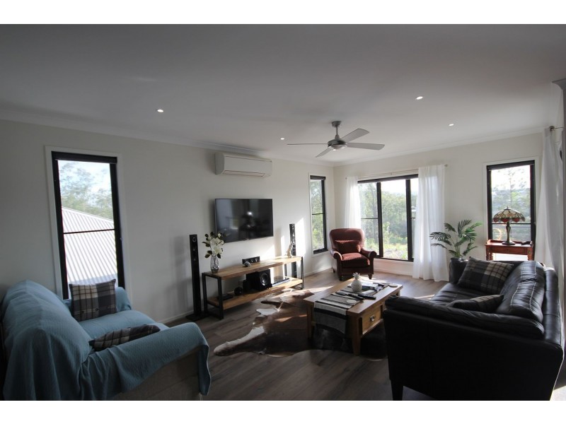 36 Daydream Crescent, Springfield Lakes QLD 4300