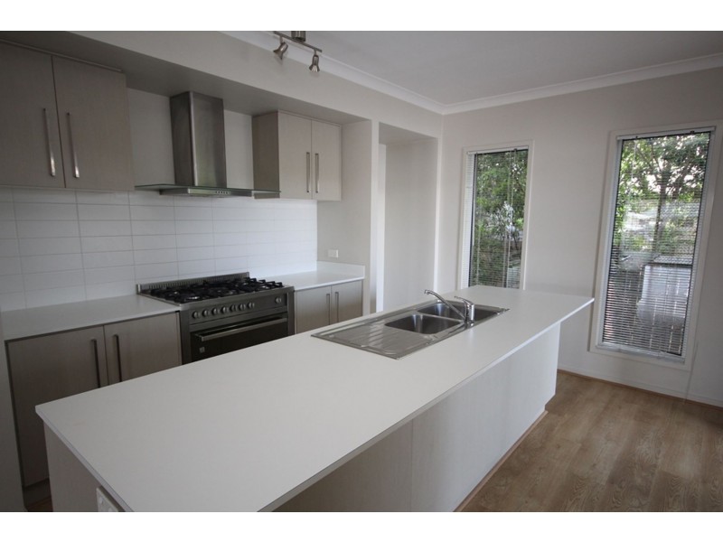 11 Escarpment Drive, Springfield QLD 4300