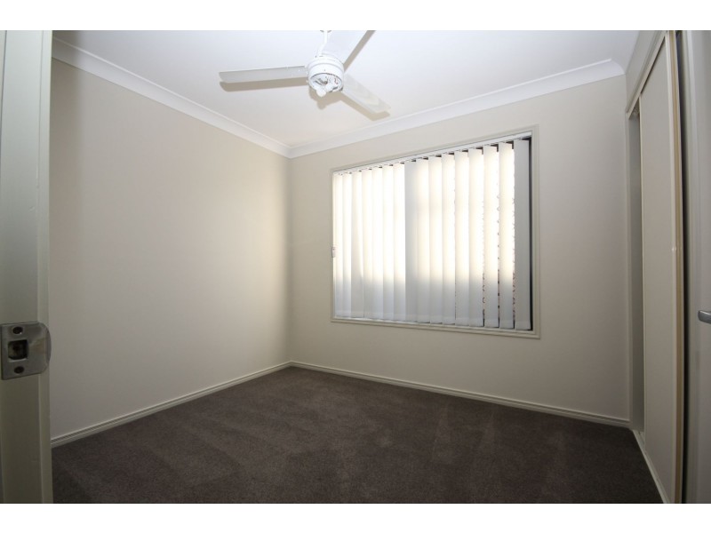 11 Rae Close, Camira QLD 4300