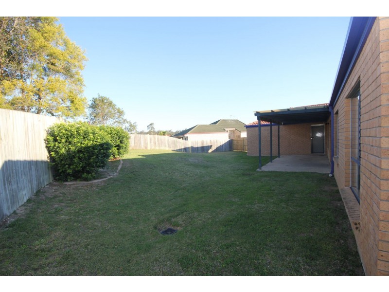 11 Rae Close, Camira QLD 4300