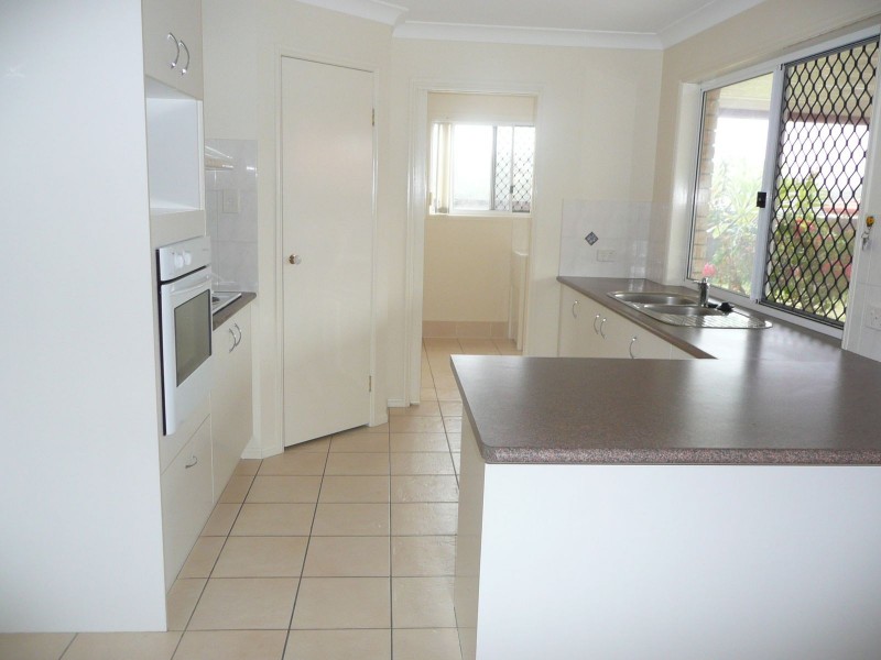 9 Donohue Court, Collingwood Park QLD 4301