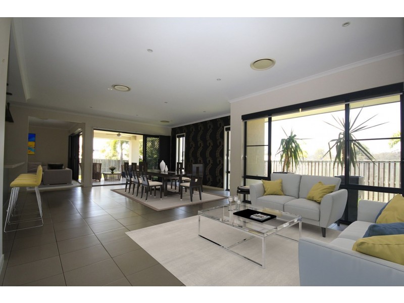 12 Finnigan Street, Augustine Heights QLD 4300
