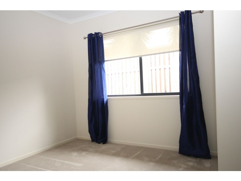 12 Finnigan Street, Augustine Heights QLD 4300