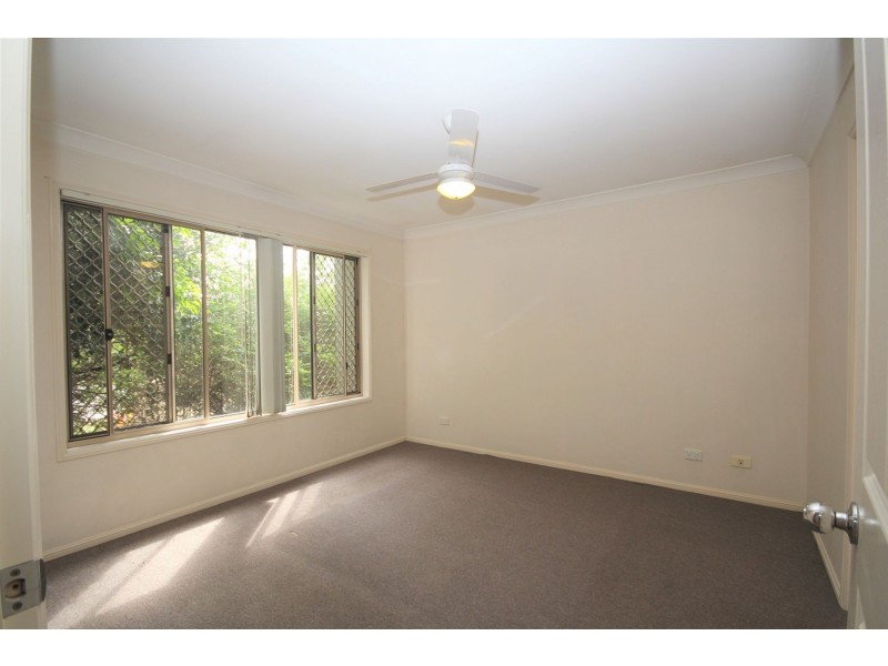 25 Starr Street, Forest Lake QLD 4078