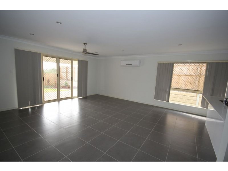 80 Columbia Drive, Bellbird Park QLD 4300