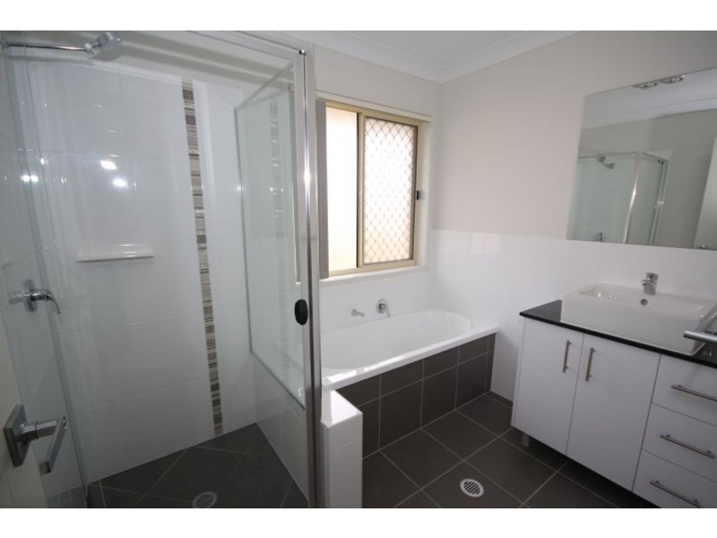 80 Columbia Drive, Bellbird Park QLD 4300