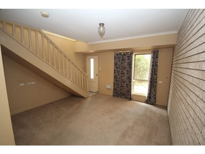 33/13 Bridge Street, Redbank QLD 4301