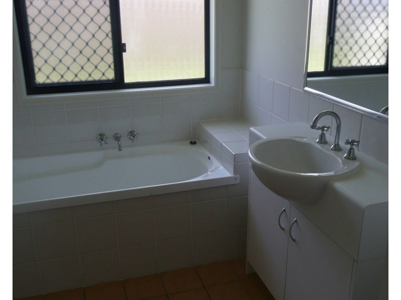 27 Carney Circuit, Redbank Plains QLD 4301