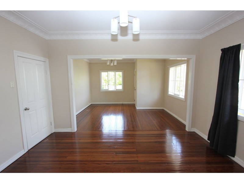 48 Lincoln Street, Oxley QLD 4075