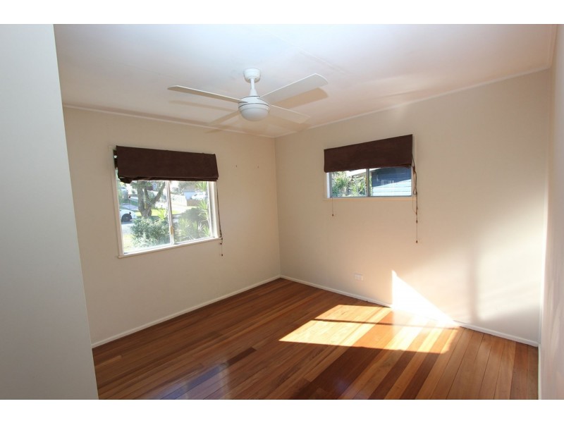 33 Stephenson Street, Oxley QLD 4075