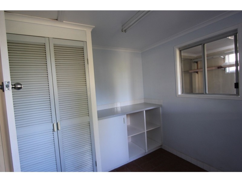 33 Stephenson Street, Oxley QLD 4075