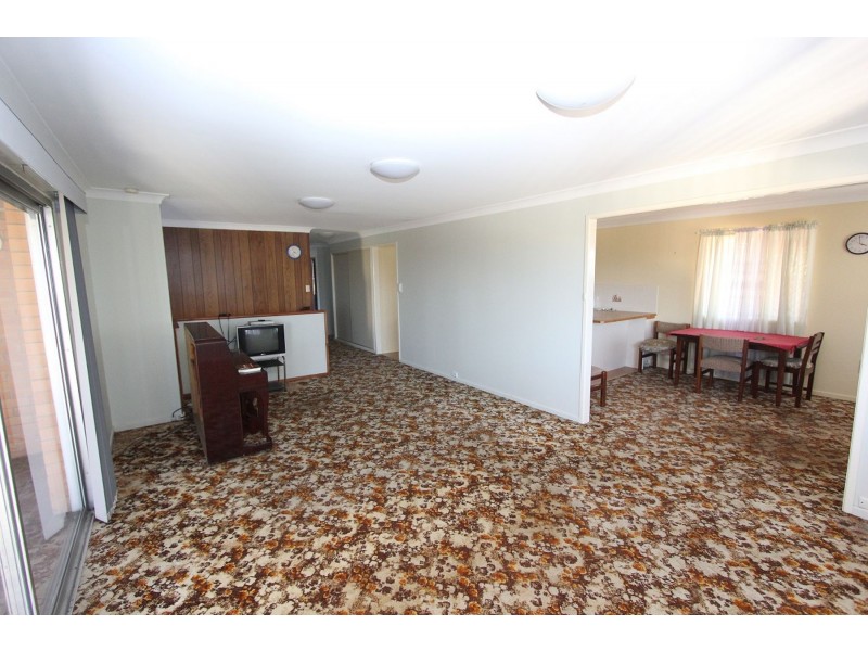 65 O’Connor Street, Oxley QLD 4075