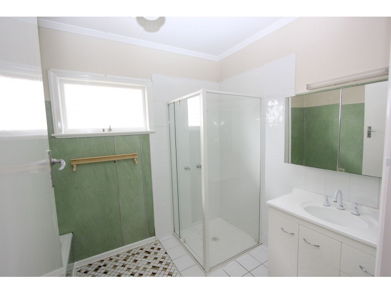 6 Lynne Grove Avenue, Corinda QLD 4075