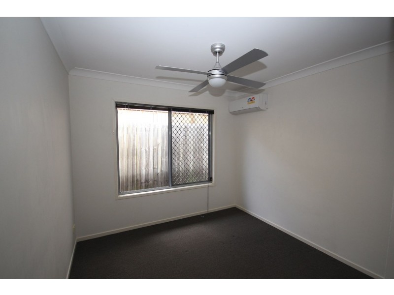 48 William Terrace, Oxley QLD 4075