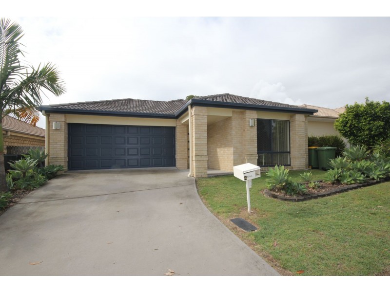 4 Oak Leaf Street, Springfield Lakes QLD 4300
