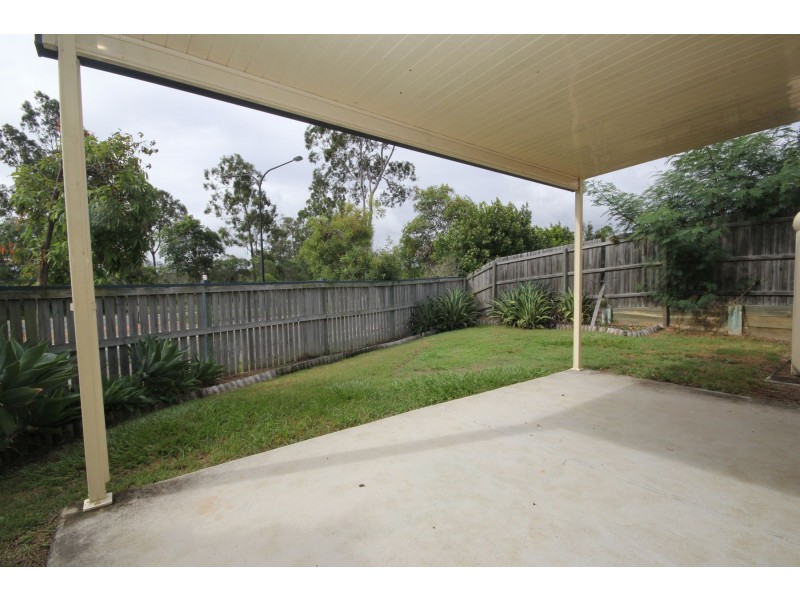 4 Oak Leaf Street, Springfield Lakes QLD 4300