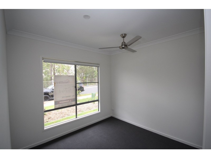 45 Cooper Way, Spring Mountain QLD 4124