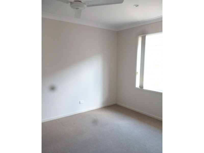 100 Valentine Circuit, Augustine Heights QLD 4300