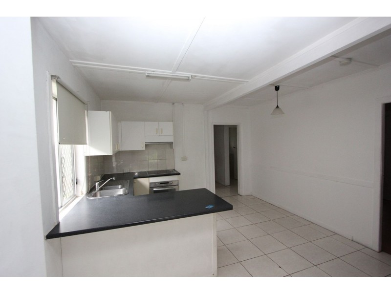 18 Alexander Road, Oxley QLD 4075