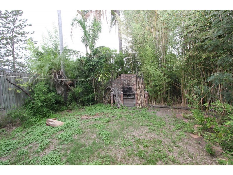 18 Alexander Road, Oxley QLD 4075