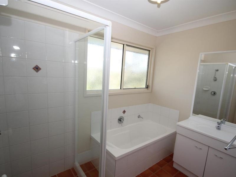 127 Eugene Street, Bellbird Park QLD 4300