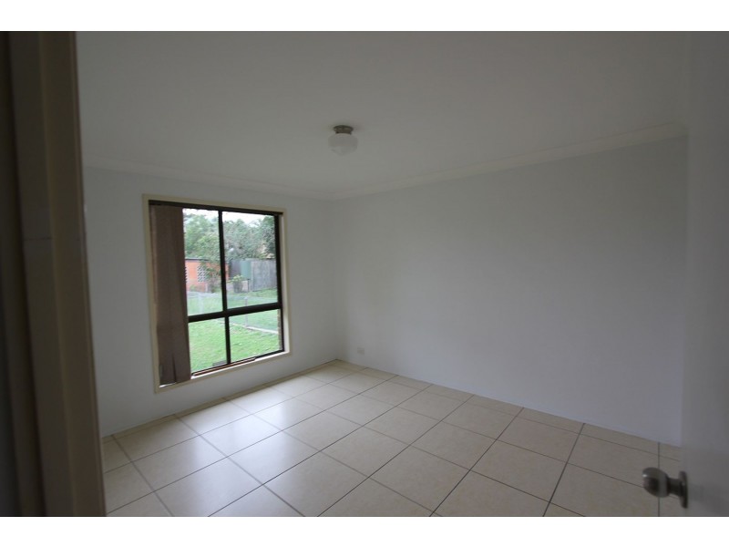 12 Alexander Road, Oxley QLD 4075