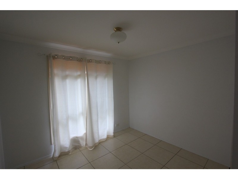 12 Alexander Road, Oxley QLD 4075