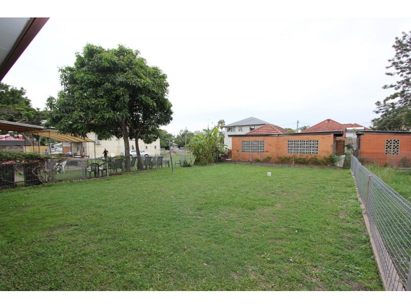 12 Alexander Road, Oxley QLD 4075