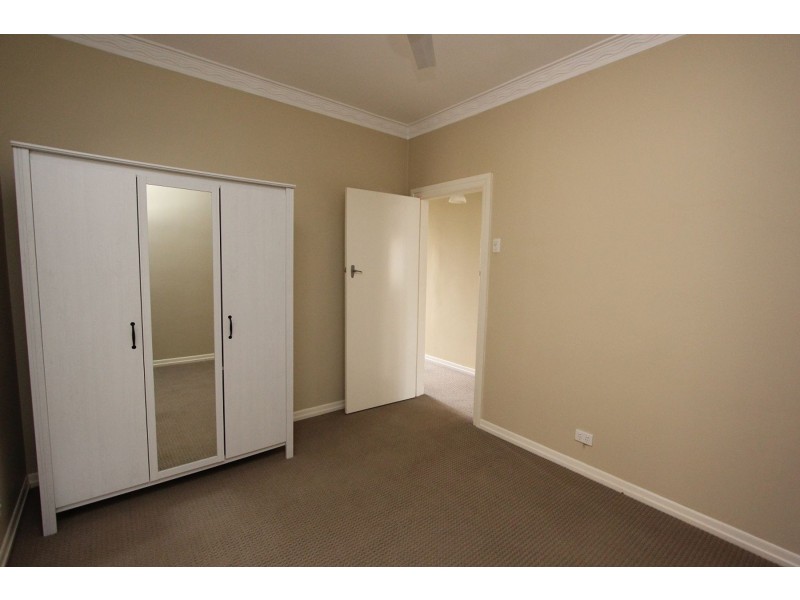 29 Cook Street, Oxley QLD 4075