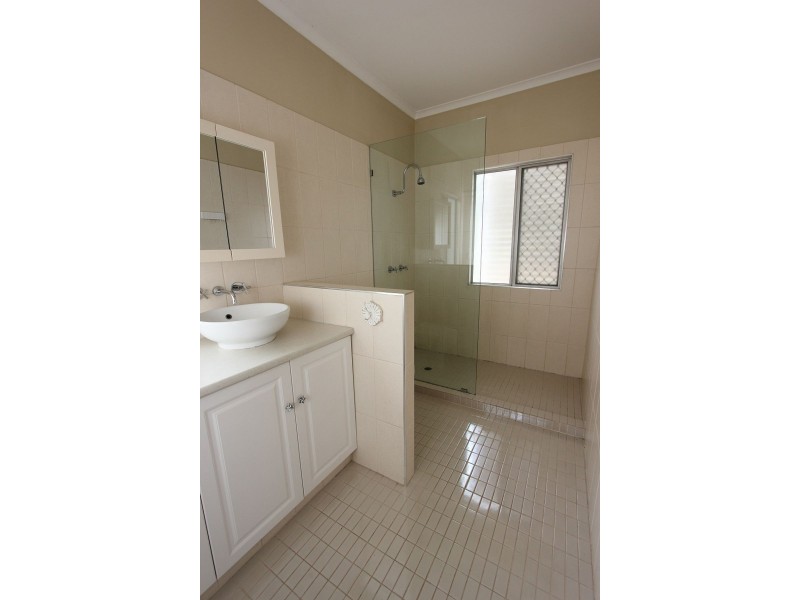 29 Cook Street, Oxley QLD 4075