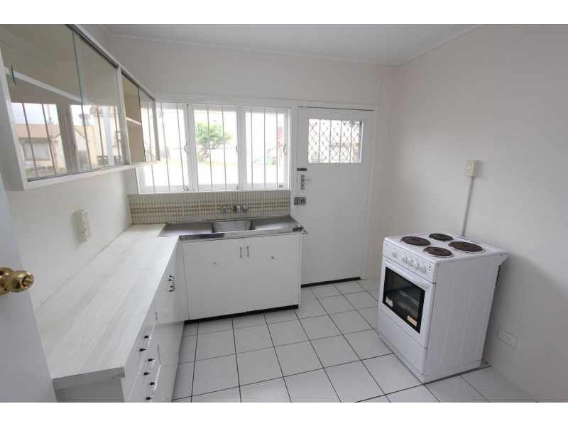 1/10 Lee Road, Darra QLD 4076