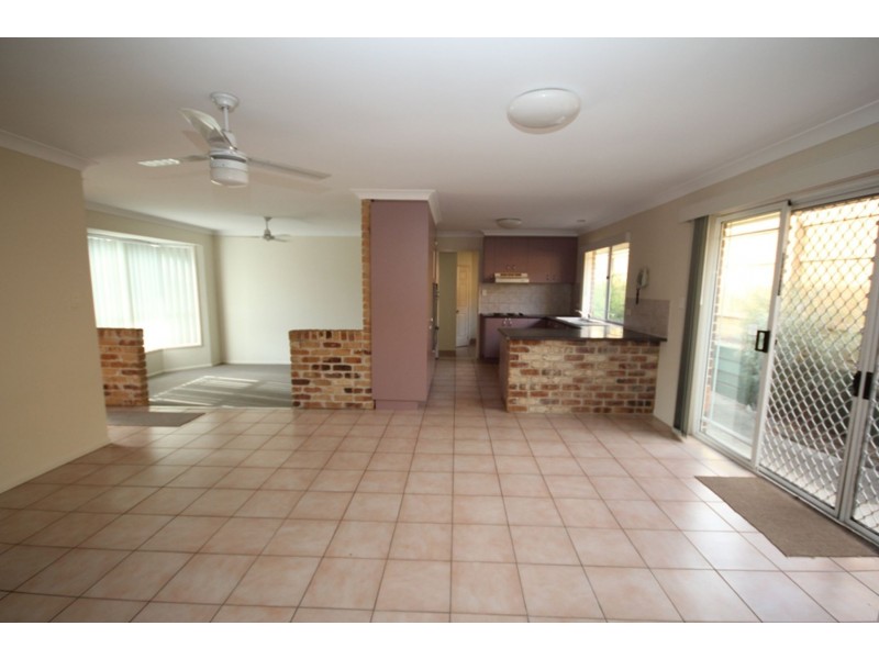 4 Greenway Circuit, Springfield QLD 4300