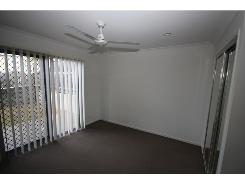 10 Kinglake Avenue, Springfield Lakes QLD 4300