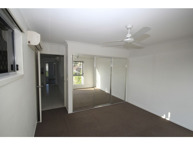 10 Kinglake Avenue, Springfield Lakes QLD 4300