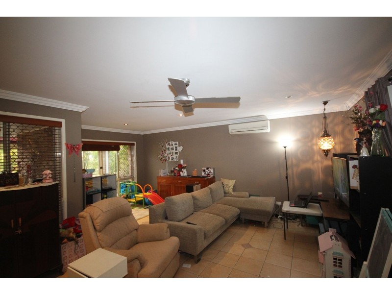 9 Iroquois Court, Brassall QLD 4305