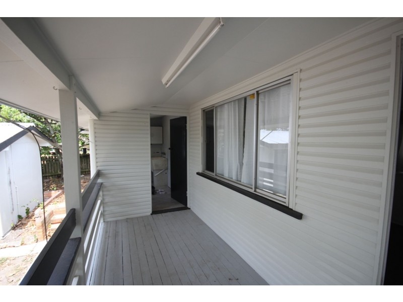 6 Stuart Street, Goodna QLD 4300