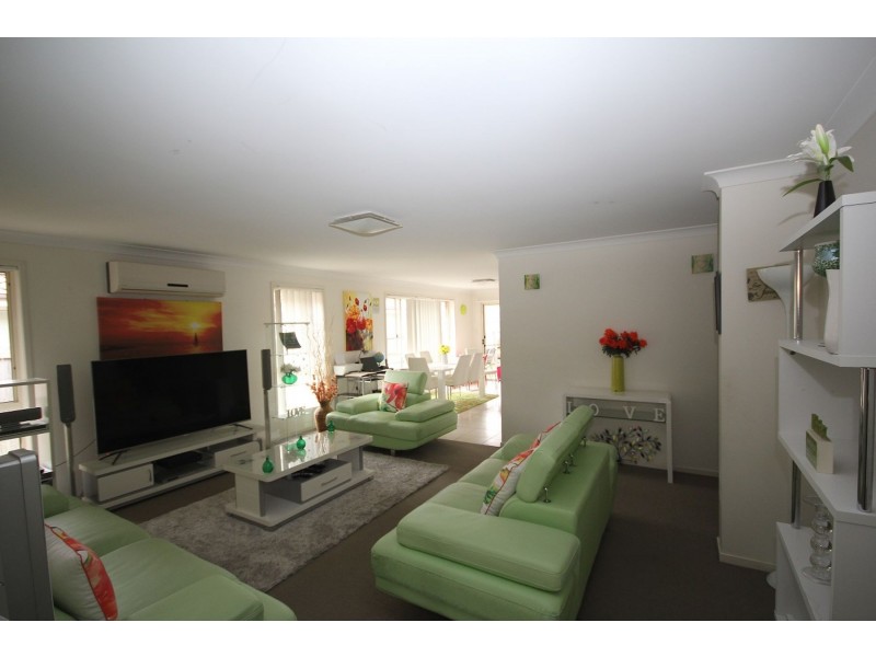 42 Mitchell Street, Redbank Plains QLD 4301