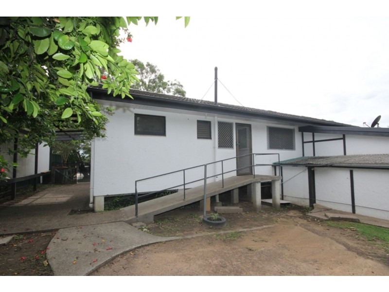 8 Linda Street, Goodna QLD 4300