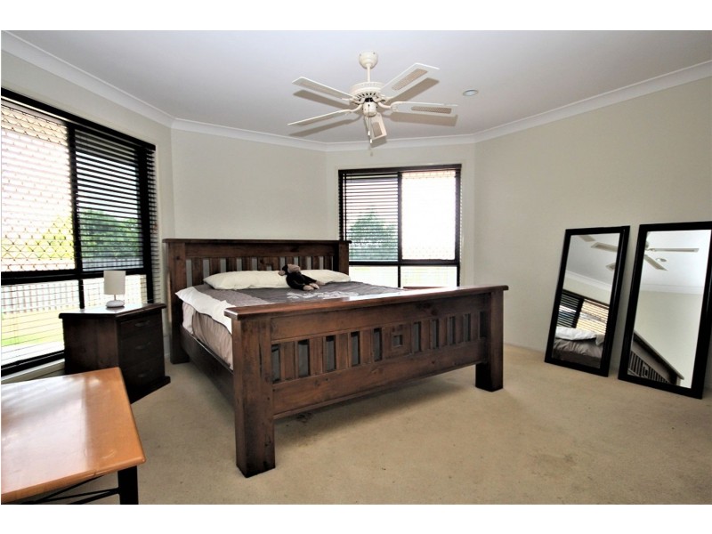 15 Curlew Street, Springfield QLD 4300