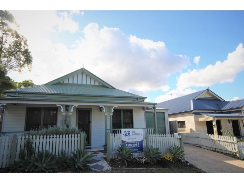 9 Eclipse Court, Springfield Lakes QLD 4300