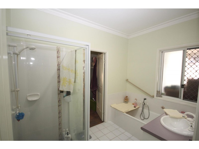 9 Eclipse Court, Springfield Lakes QLD 4300