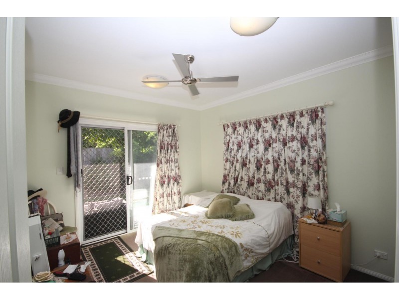 9 Eclipse Court, Springfield Lakes QLD 4300