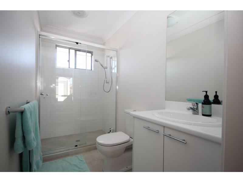 87 Angelica Avenue, Spring Mountain QLD 4124