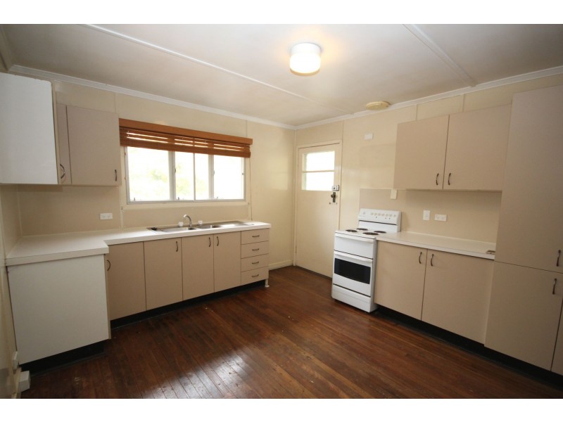 37 Palma Rosa Drive, Wulkuraka QLD 4305