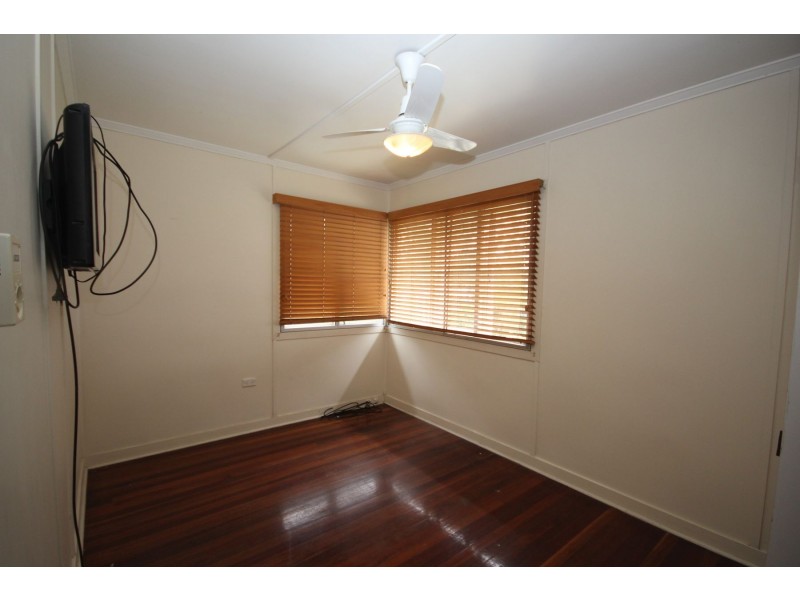 37 Palma Rosa Drive, Wulkuraka QLD 4305