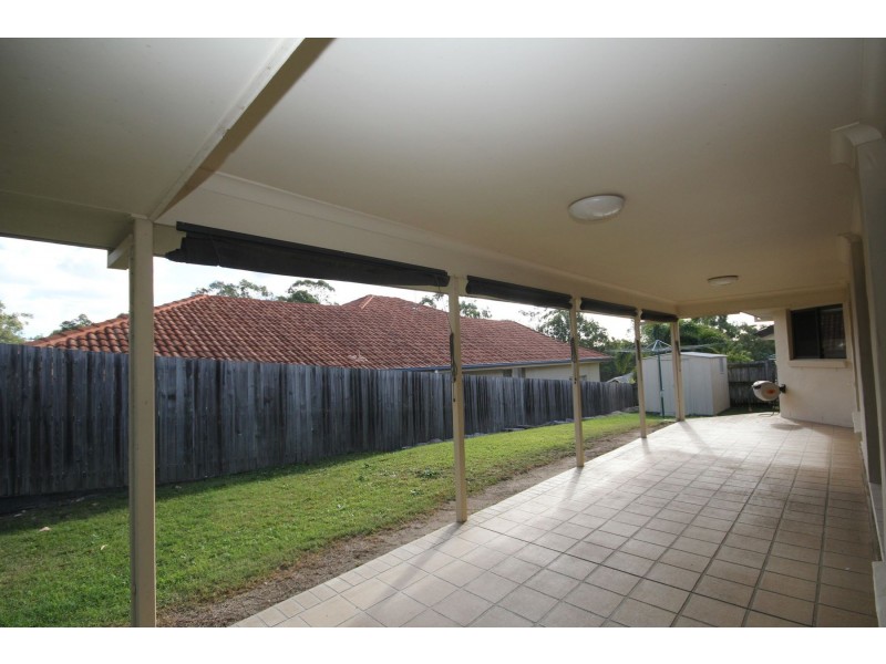 4 Dew Close, Springfield Lakes QLD 4300