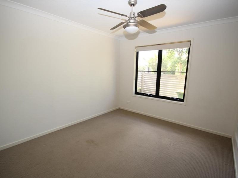 9 Alton Towers Street, Springfield Lakes QLD 4300
