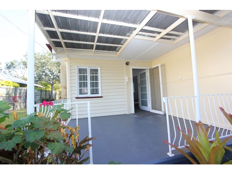 83 Ellen Street, Oxley QLD 4075